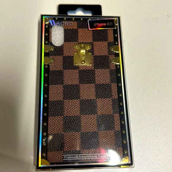 iPhone XR 6.1" checker case - Picture 1 of 1
